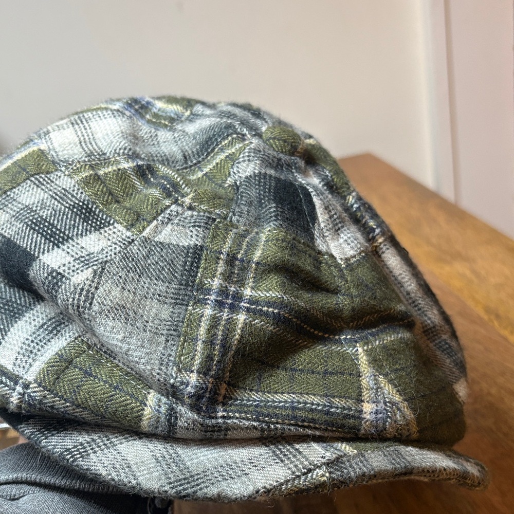 Lake of the Isles green/gray Cotton Lined Newsboy Cap M/L